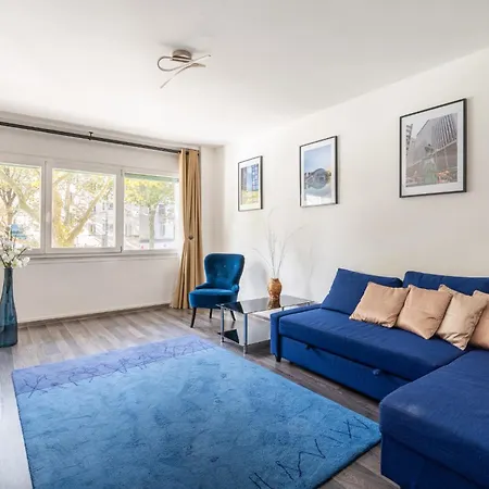Bright & Contemporary 2bd *